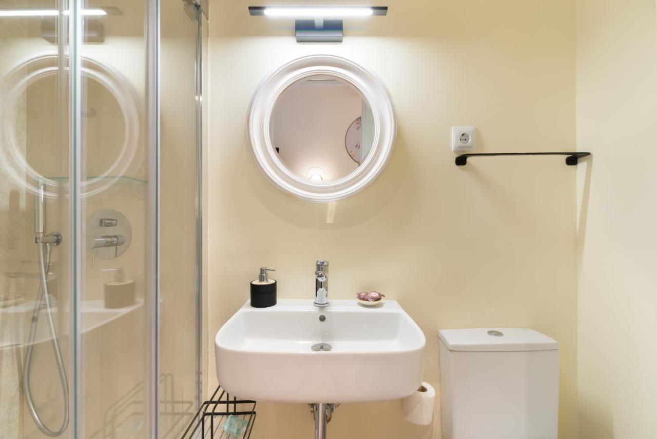 Hostal Evoke Madrid Luaran gambar